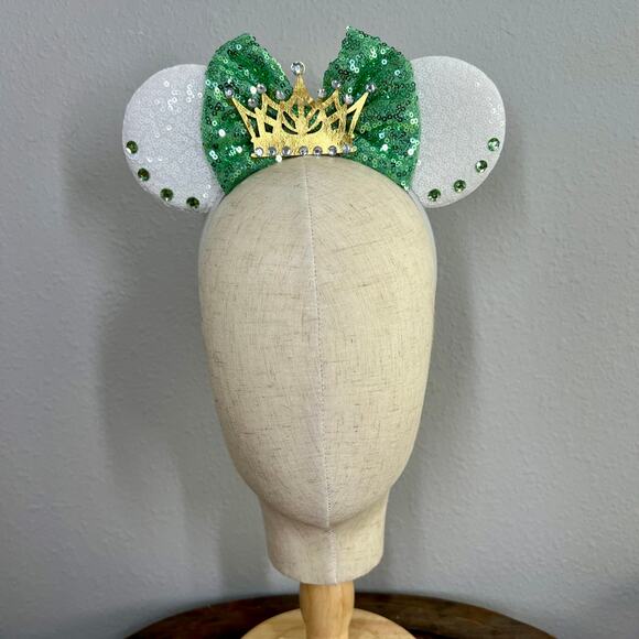 Princess Tiana Minnie Ears | Disney The Princess & the Frog-Inspired Mouse Ears - Picture 2 of 5